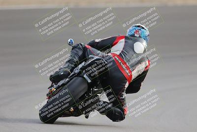 media/Dec-17-2022-SoCal Trackdays (Sat) [[224abd9271]]/Turn 10 Backside (120pm)/